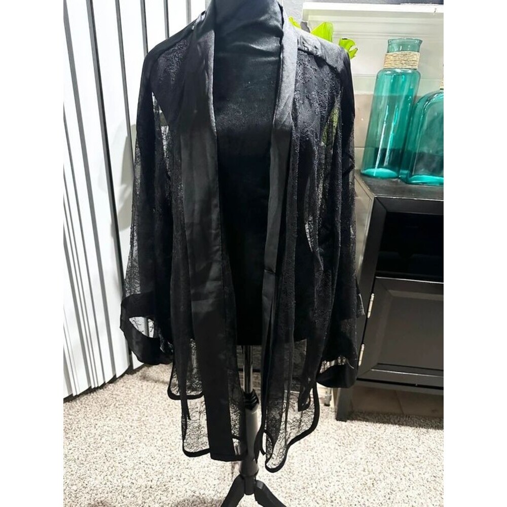 Victoria's Secret Women's Sz XS Sheer Black Floral Lace kimono Robe Satin Trim